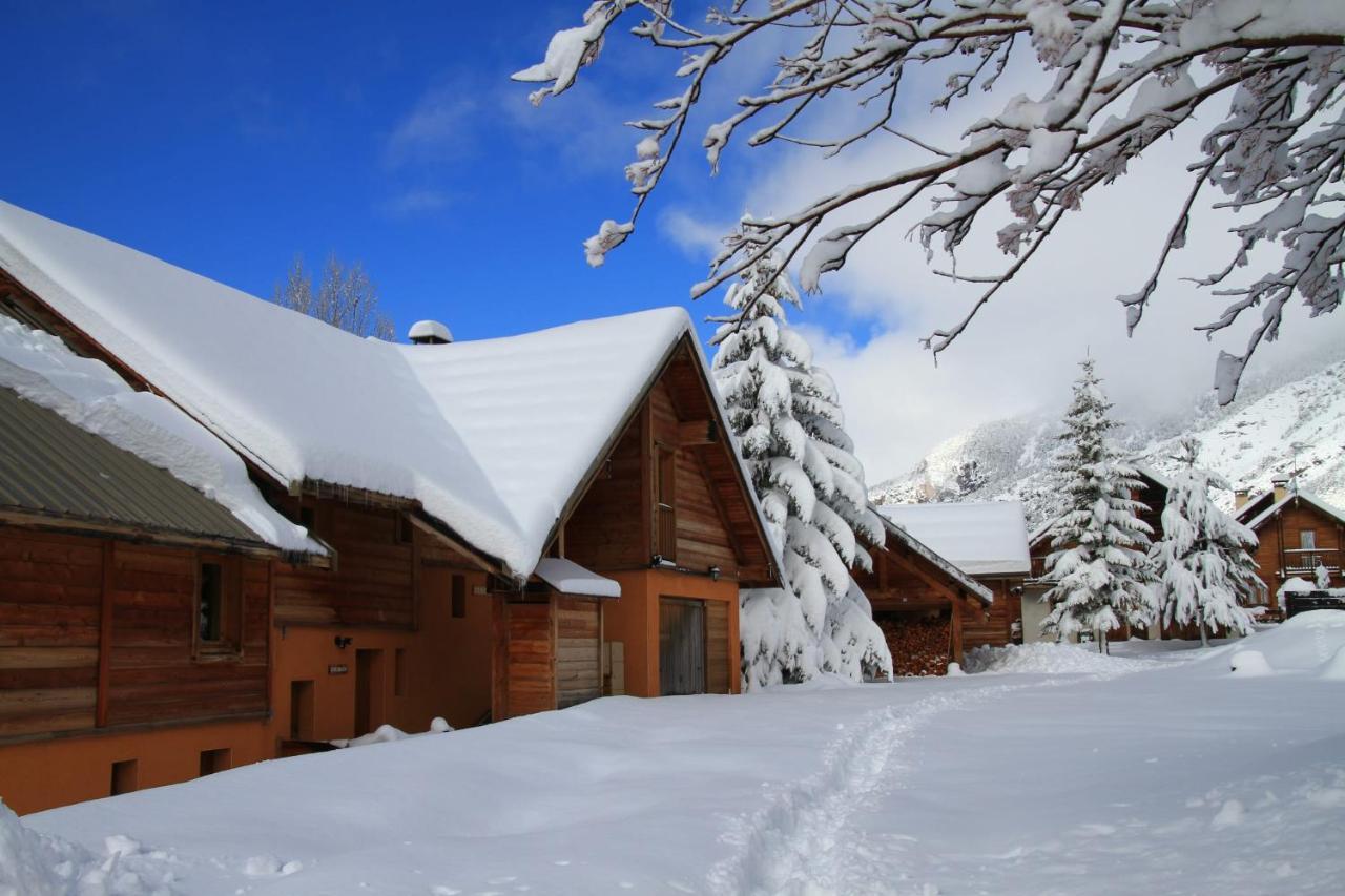 Le Gouroun Hameau Des Chazals Nevache Hautes Alpes Eksteriør billede